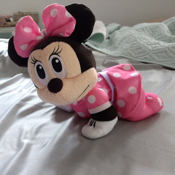 fisher price crawling minnie mouse